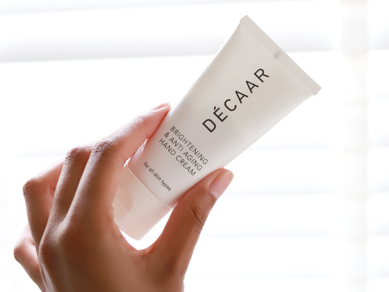 Brightening & Anti-aging Hand Cream van DÉCAAR
