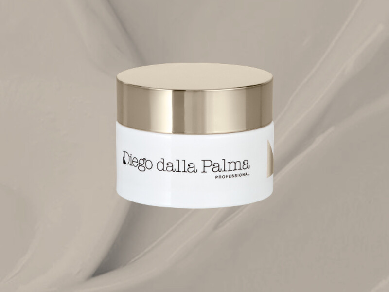 Melt-In Face Mask: Luxe verzorging met zichtbare resultaten 