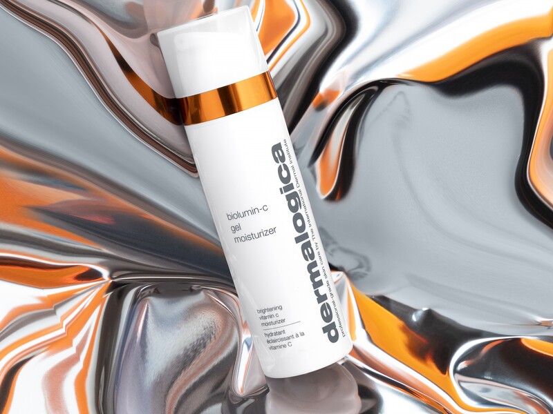 BioLumin-C Gel Moisturizer hydrateert en verheldert een doffe, ongelijkmatige huid