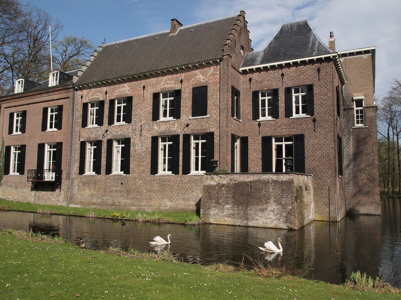 Precious Beauty Care houdt demonstraties in Kasteel Geldrop